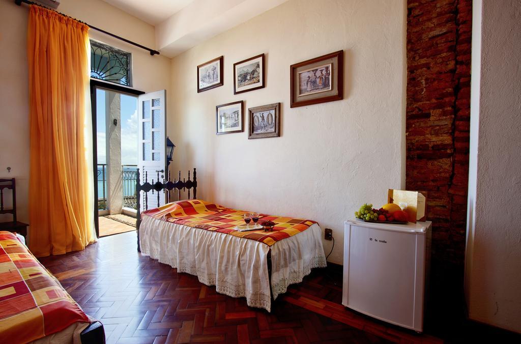 Pousada Casa Vila Bela Salvador Ruang foto